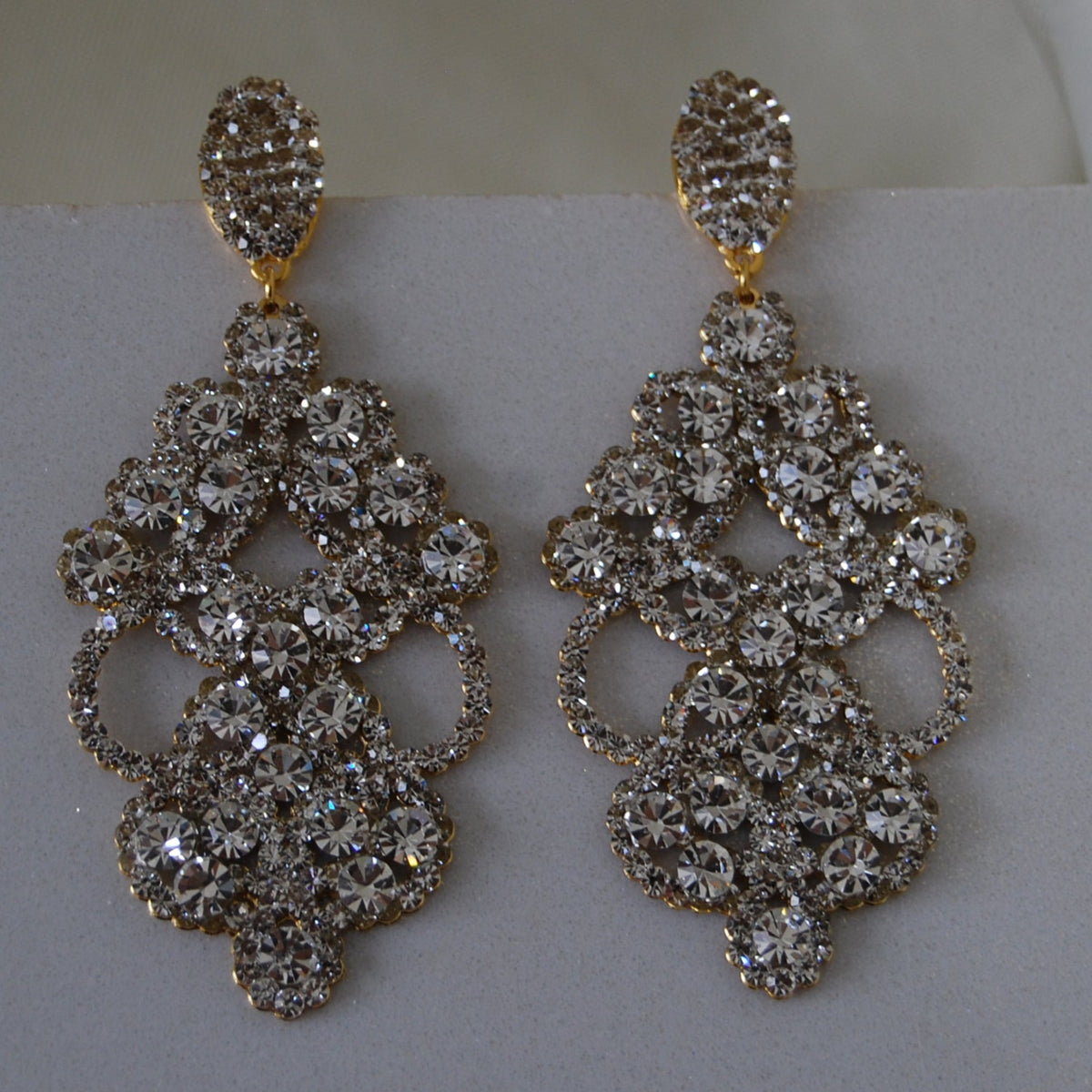 Aretes largos