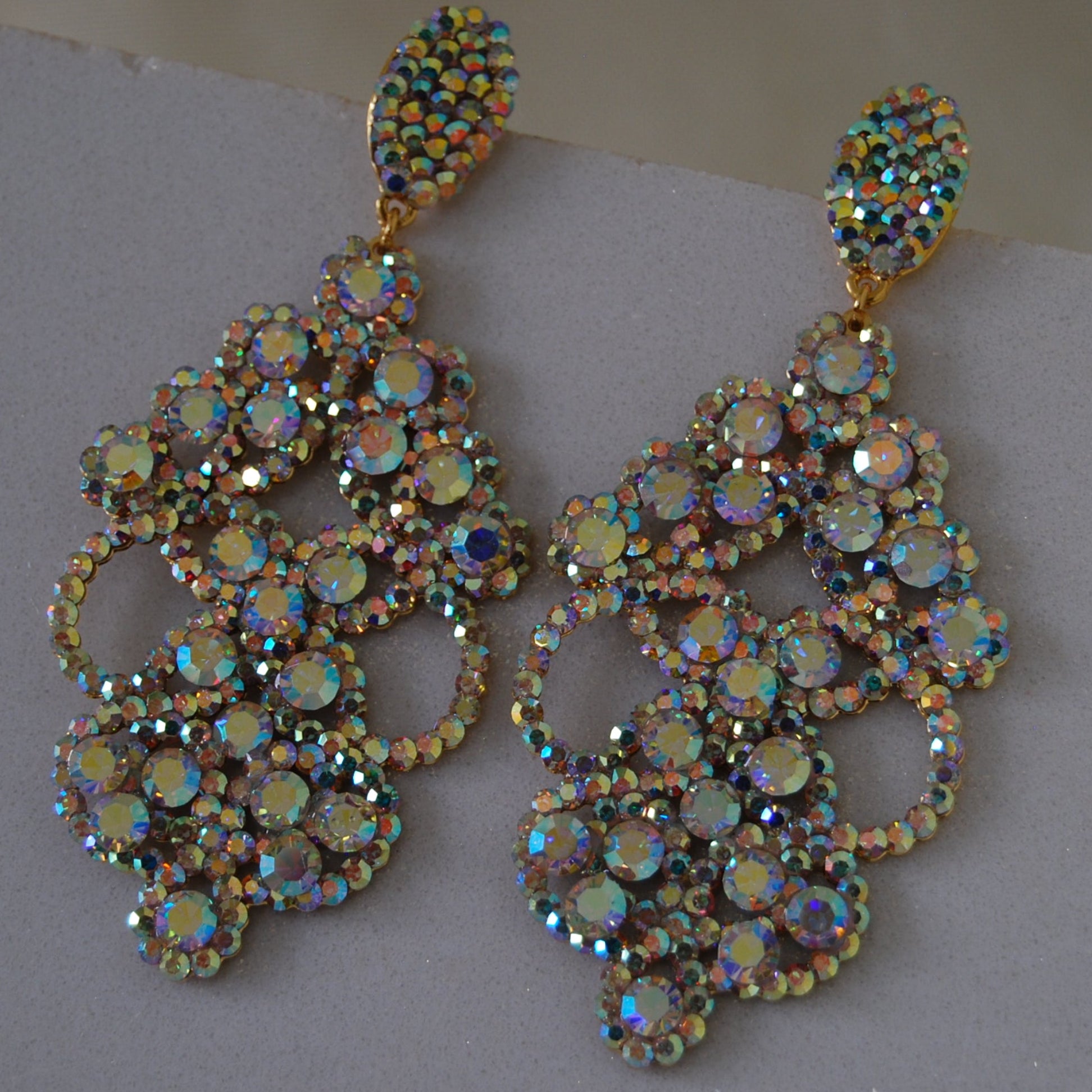 Aretes largos